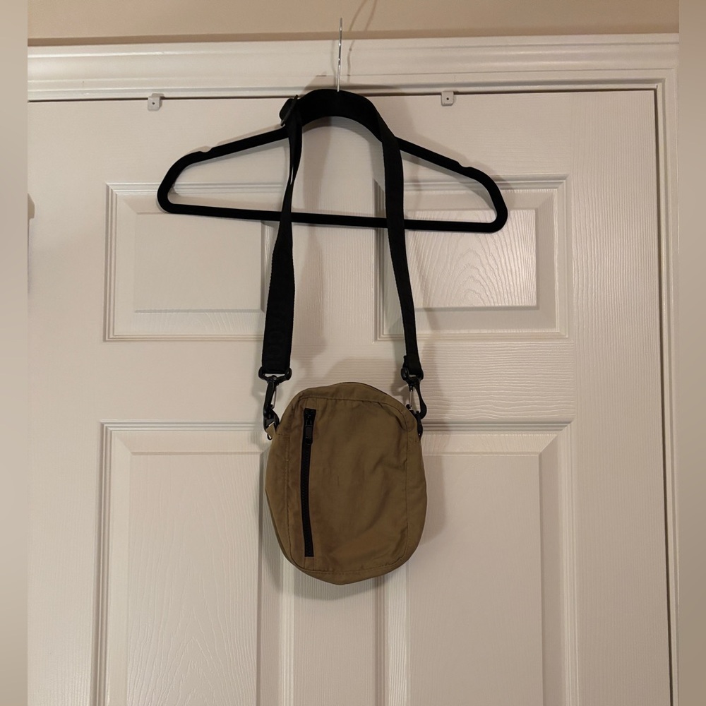Baggu Sport Crossbody